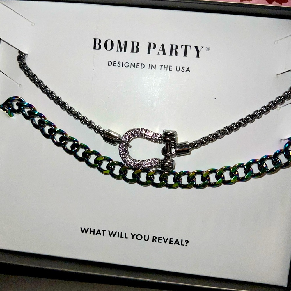 LUXE LAYERS “Girl Yes You Can” necklace set